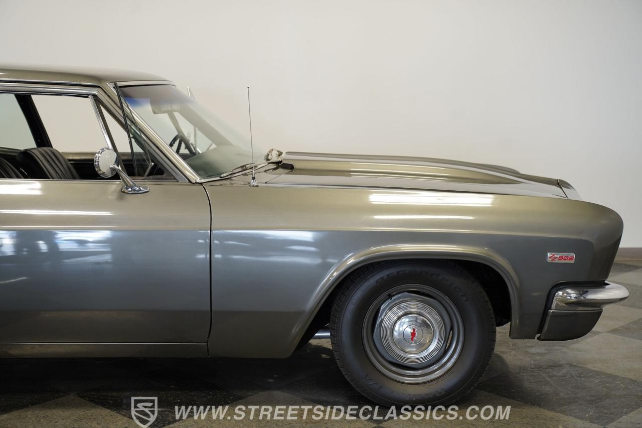 1966 Chevrolet Biscayne 502 Restomod