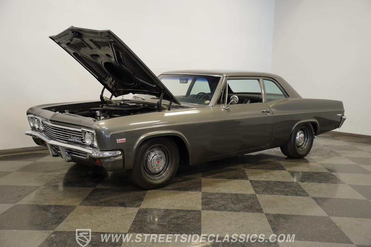 1966 Chevrolet Biscayne 502 Restomod