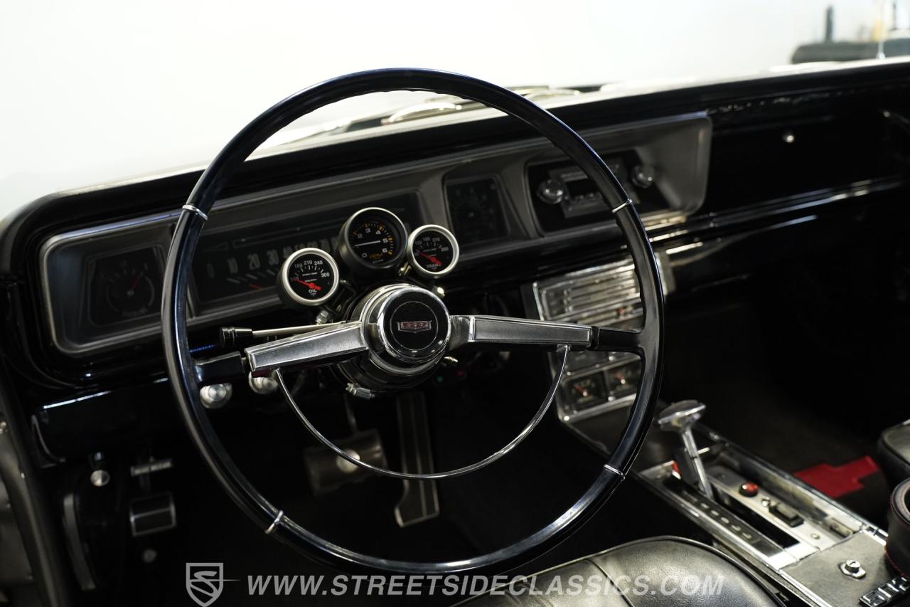 1966 Chevrolet Biscayne 502 Restomod