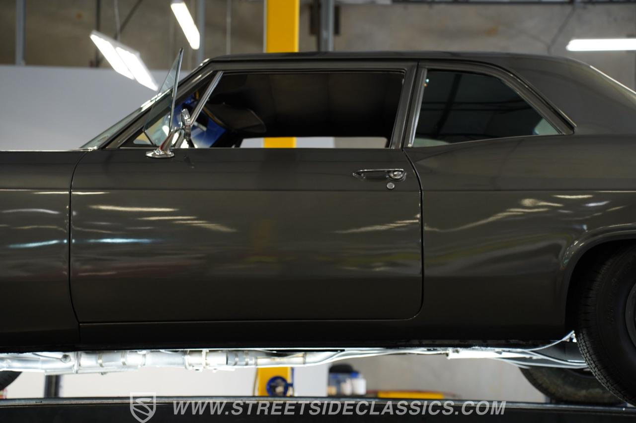 1966 Chevrolet Biscayne 502 Restomod
