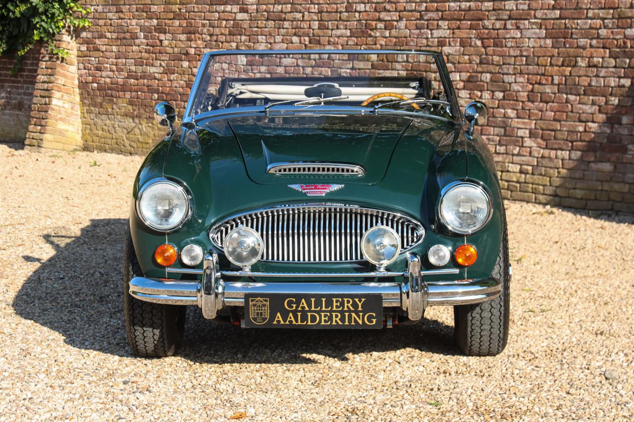 1967 Austin - Healey 3000 MKIII &ldquo;The Big Healey in Green&rdquo;