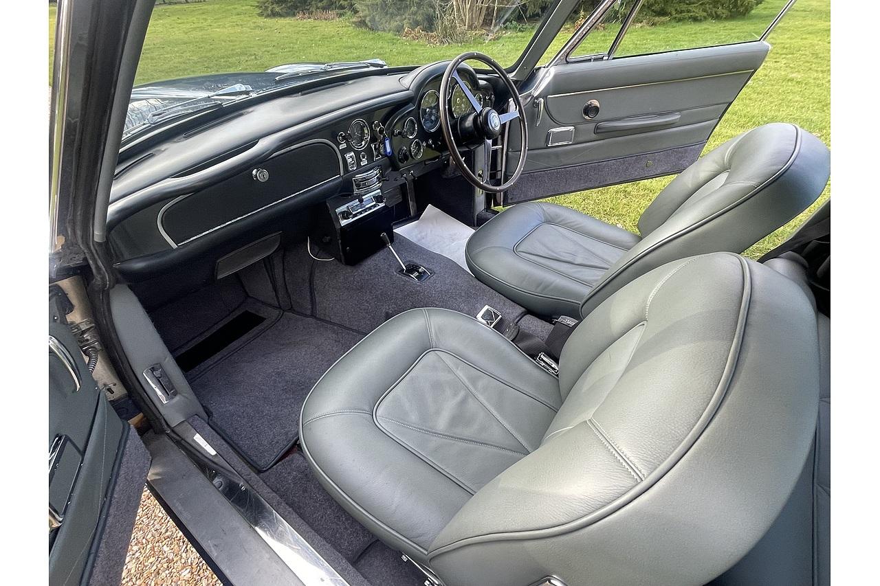 1967 Aston Martin DB6 Auto 3998