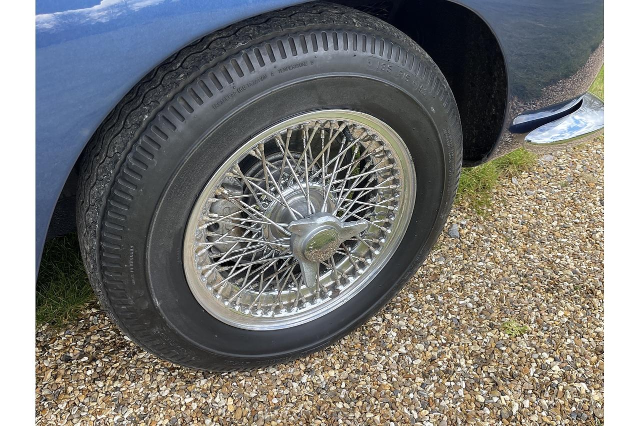 1967 Aston Martin DB6 Auto 3998