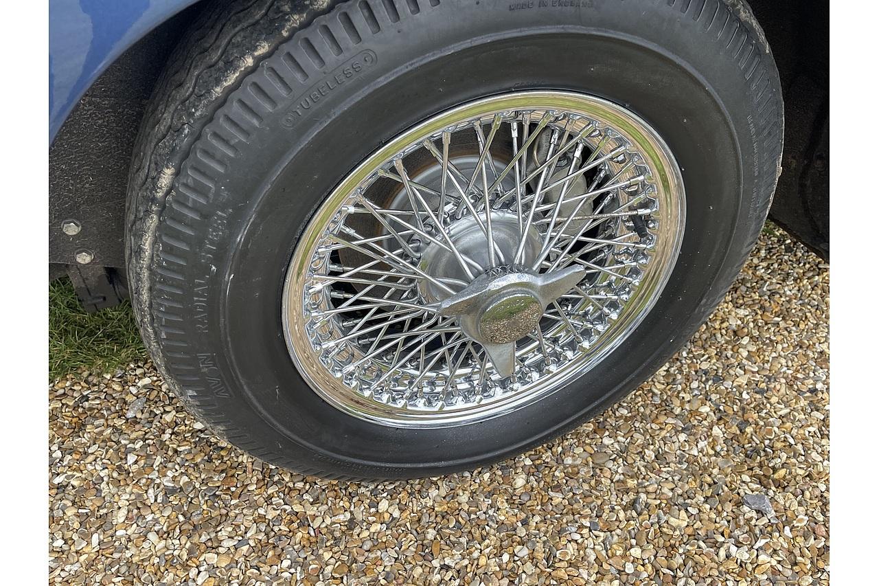 1967 Aston Martin DB6 Auto 3998