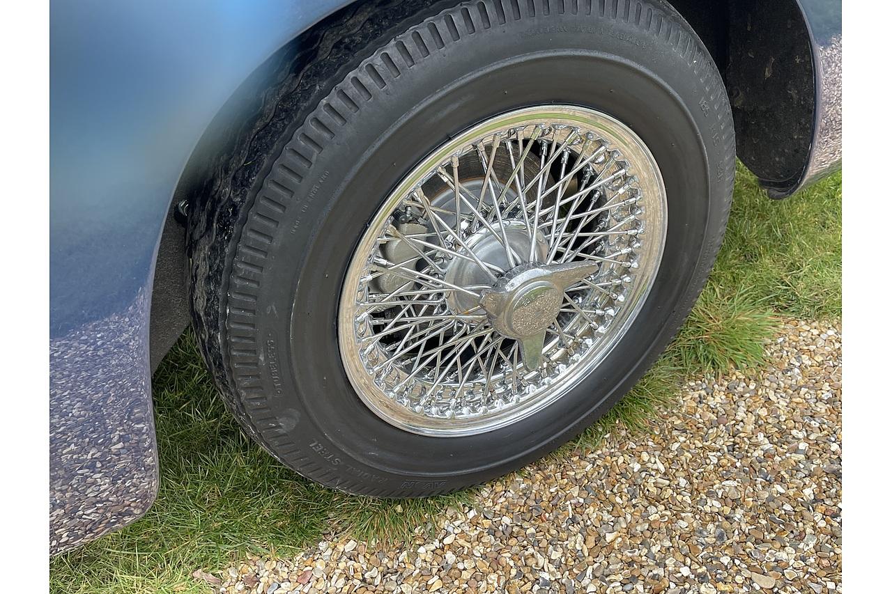 1967 Aston Martin DB6 Auto 3998
