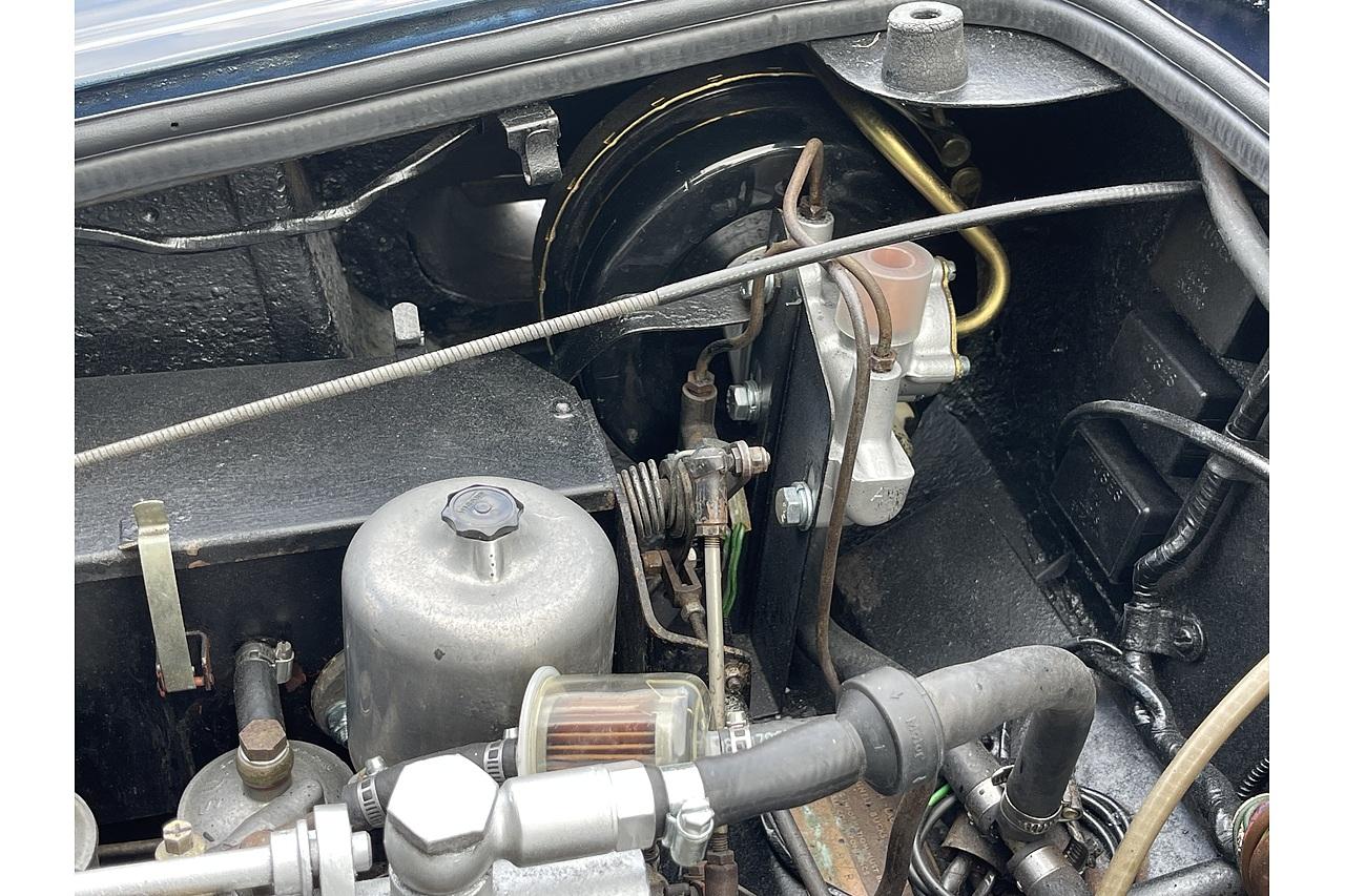 1967 Aston Martin DB6 Auto 3998