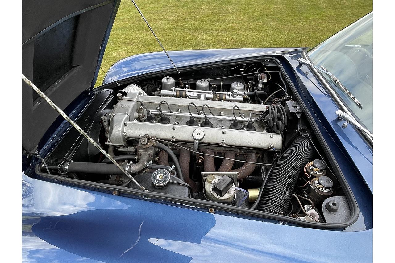 1967 Aston Martin DB6 Auto 3998