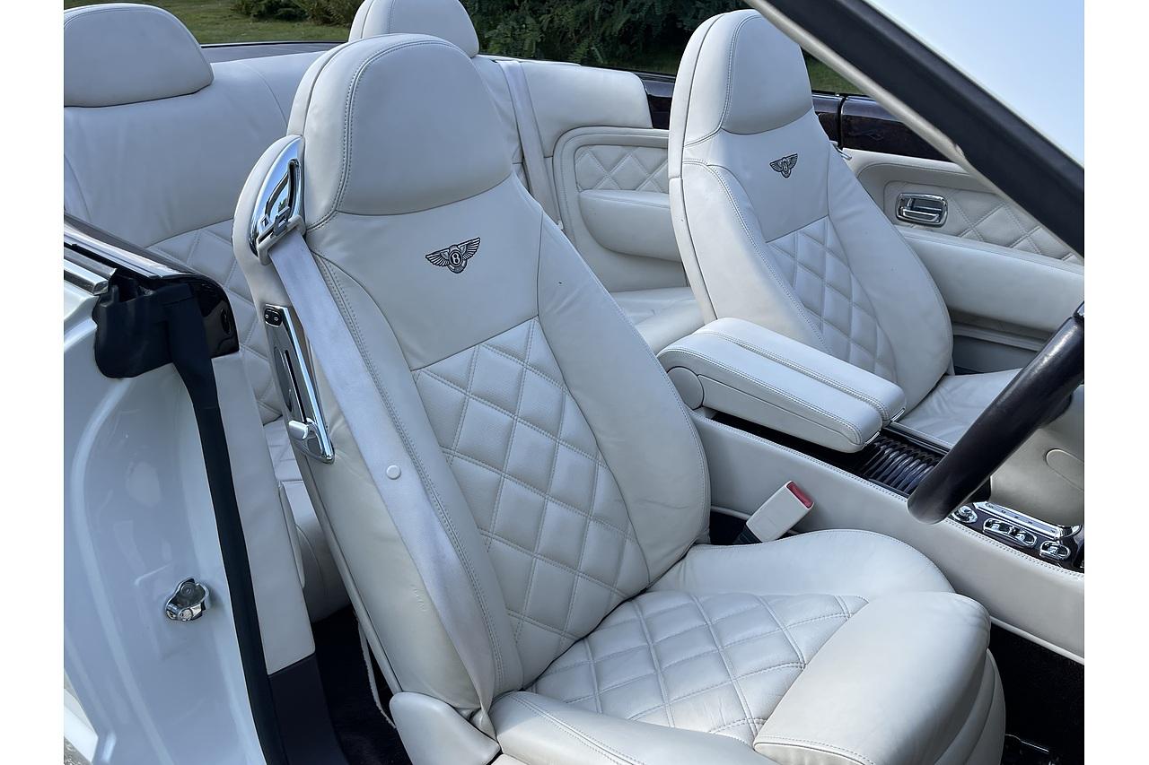 2010 Bentley AZURE T
