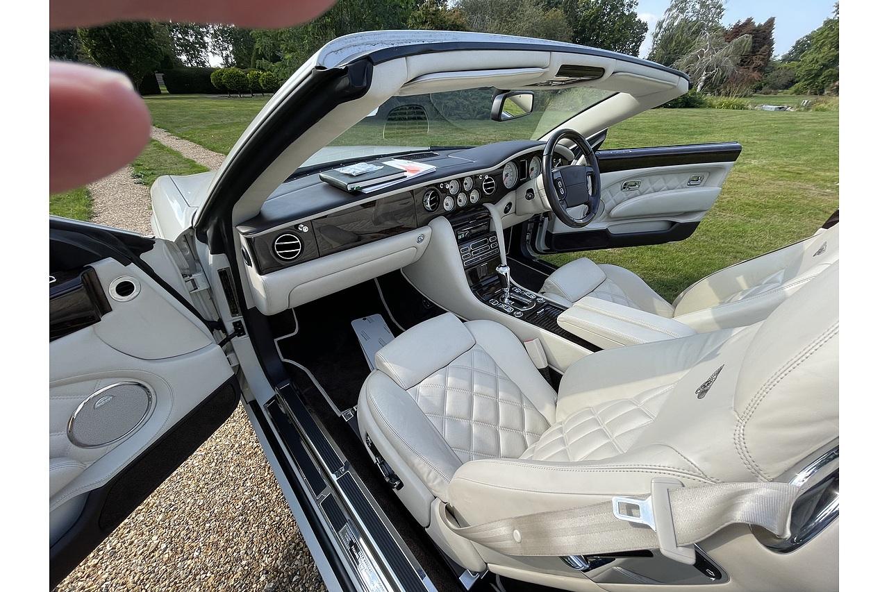 2010 Bentley AZURE T