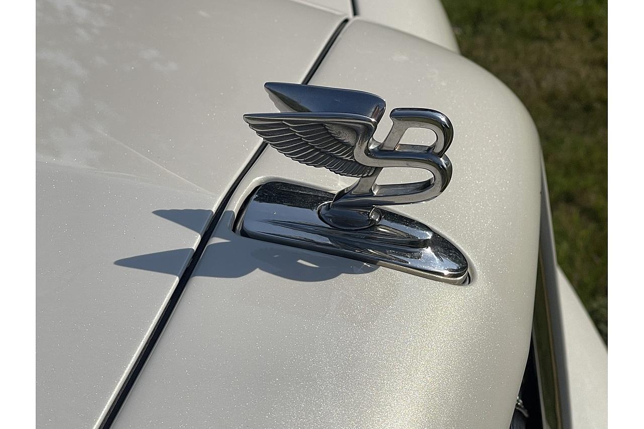 2010 Bentley AZURE T