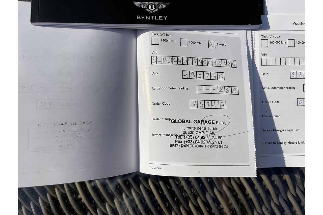 2010 Bentley AZURE T