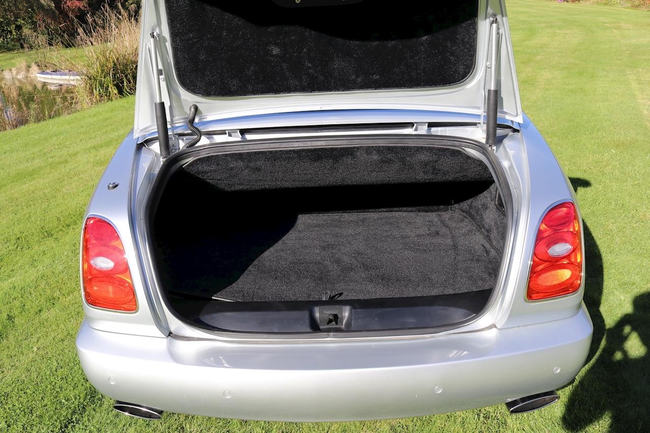 2006 Bentley AZURE