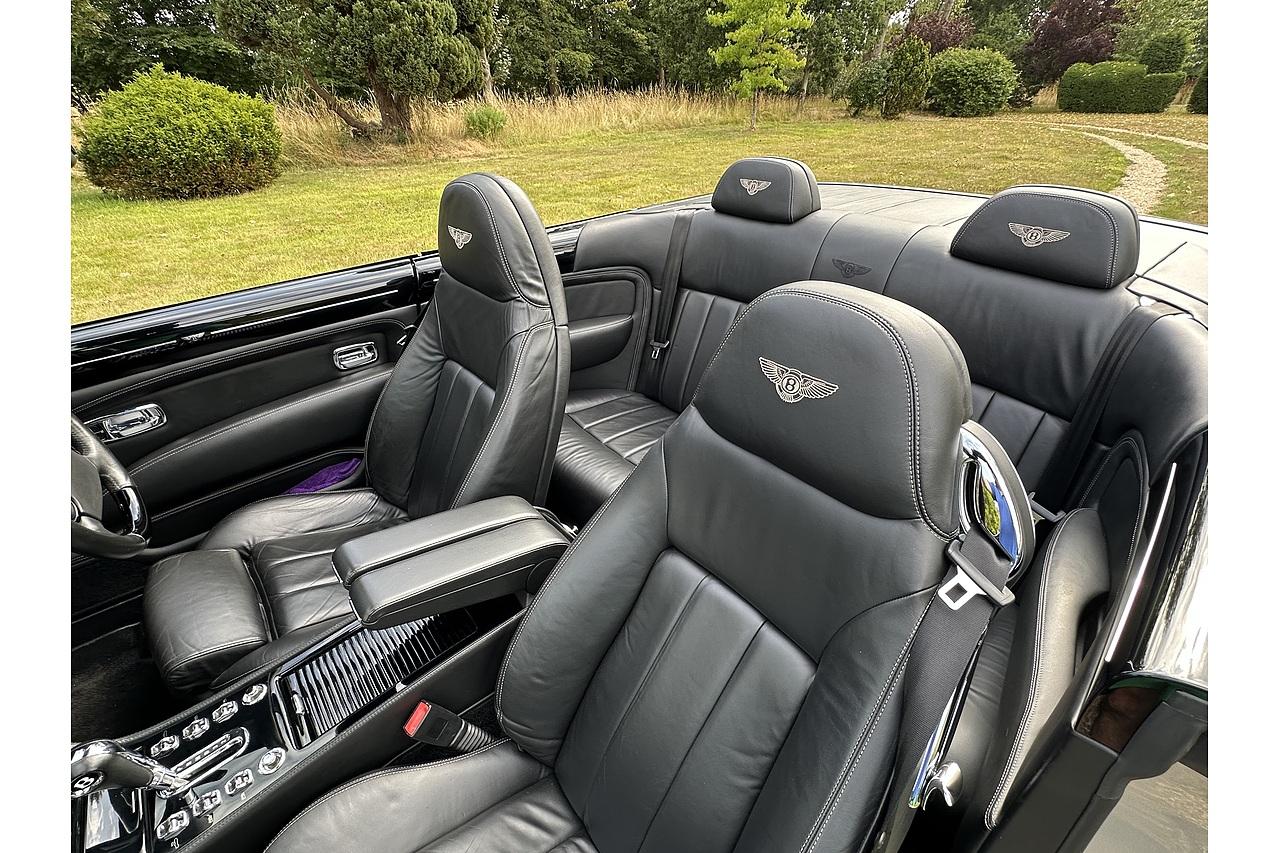 2006 Bentley AZURE