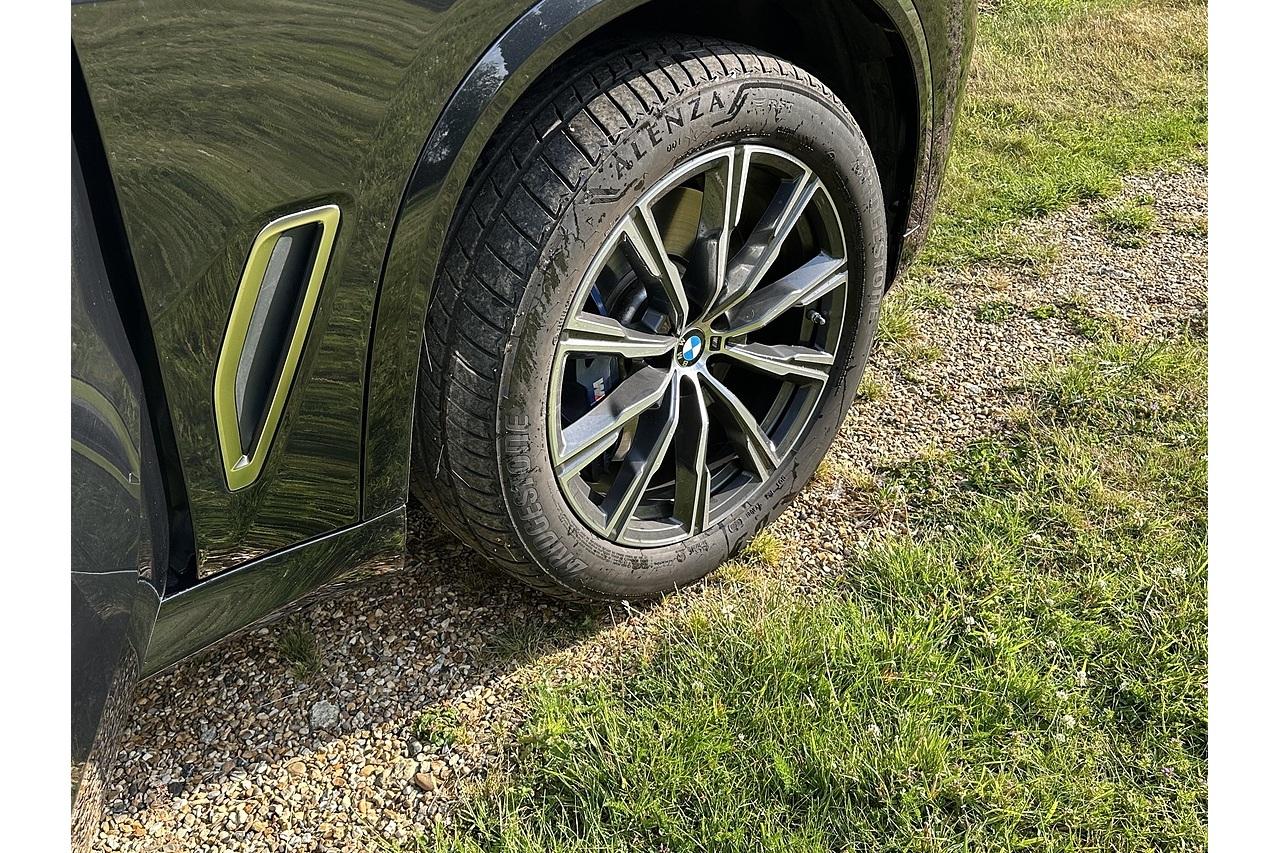 2024 BMW X5 M50i V8