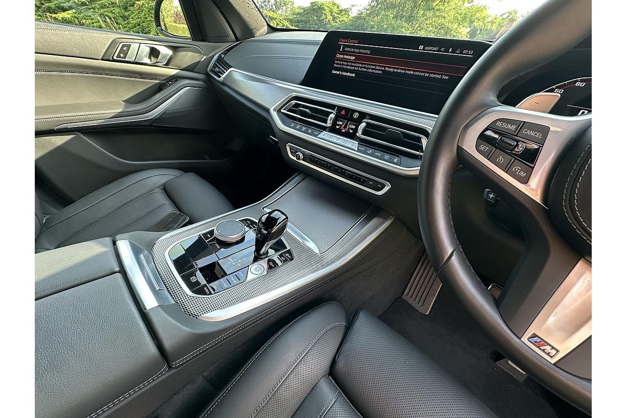 2024 BMW X5 M50i V8