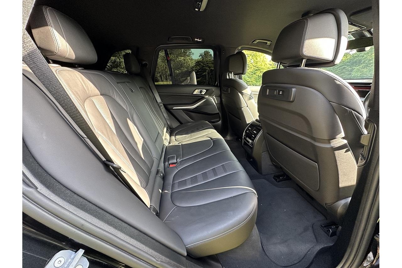 2024 BMW X5 M50i V8