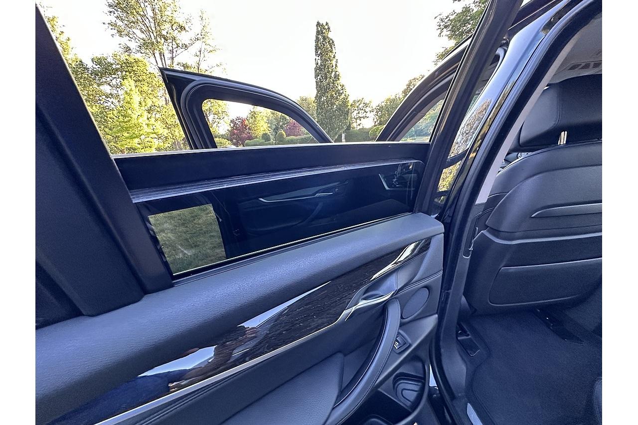 2014 BMW X5 50i V8 SE