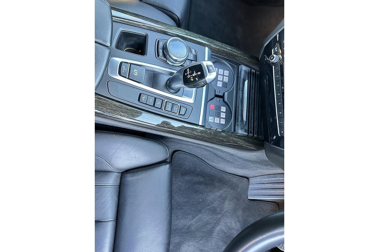 2014 BMW X5 50i V8 SE