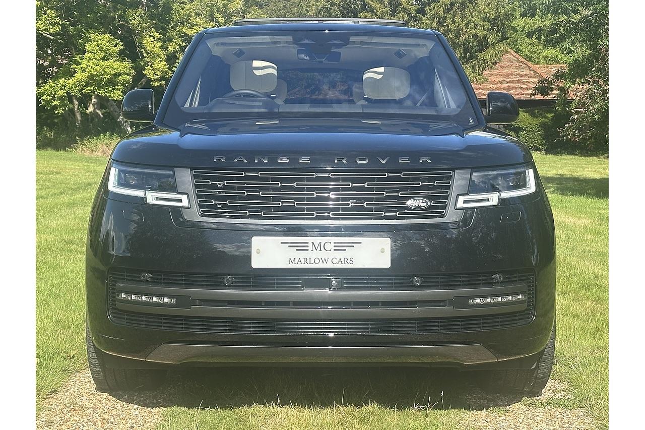 2022 Land Rover Range Rover D350 MHEV First Edition