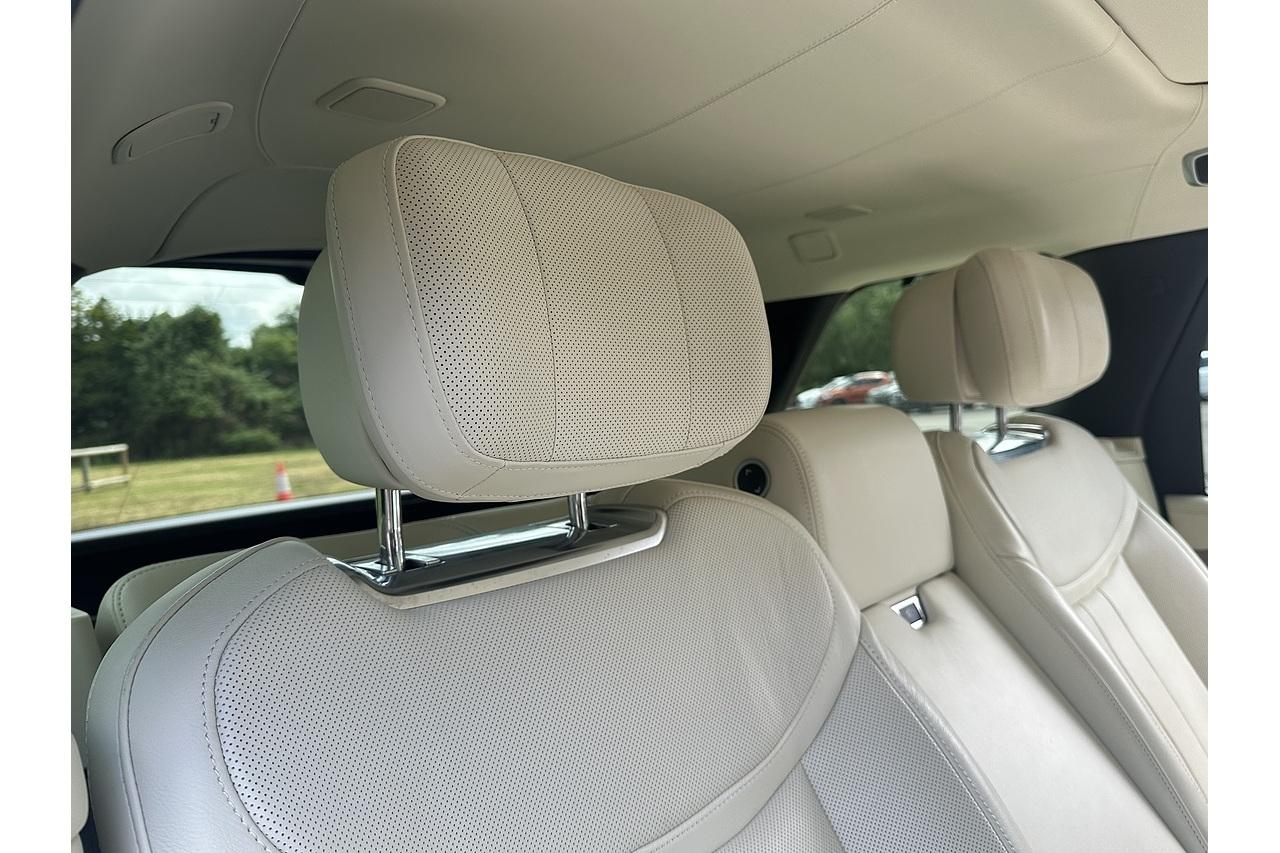 2022 Land Rover Range Rover D350 MHEV First Edition