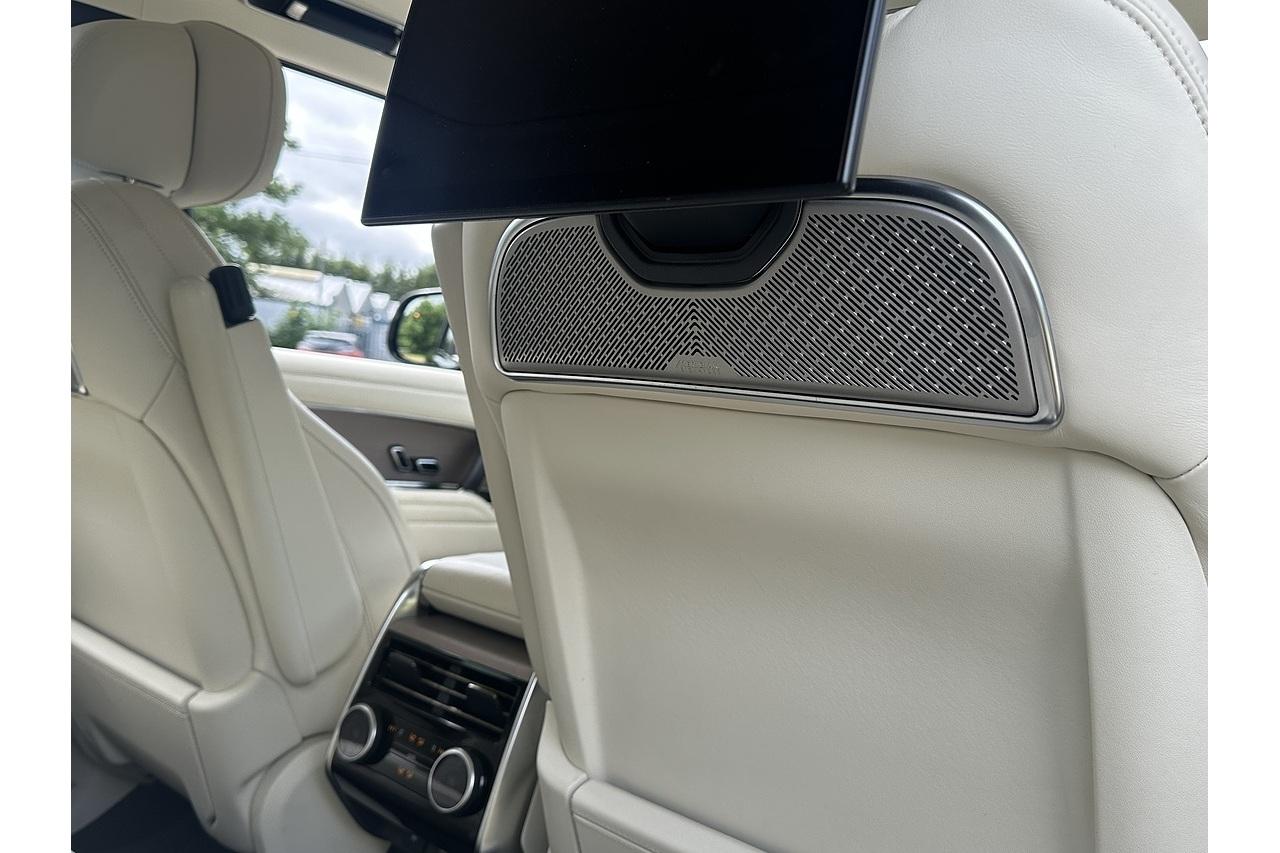 2022 Land Rover Range Rover D350 MHEV First Edition