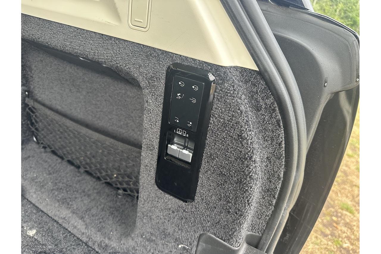 2022 Land Rover Range Rover D350 MHEV First Edition