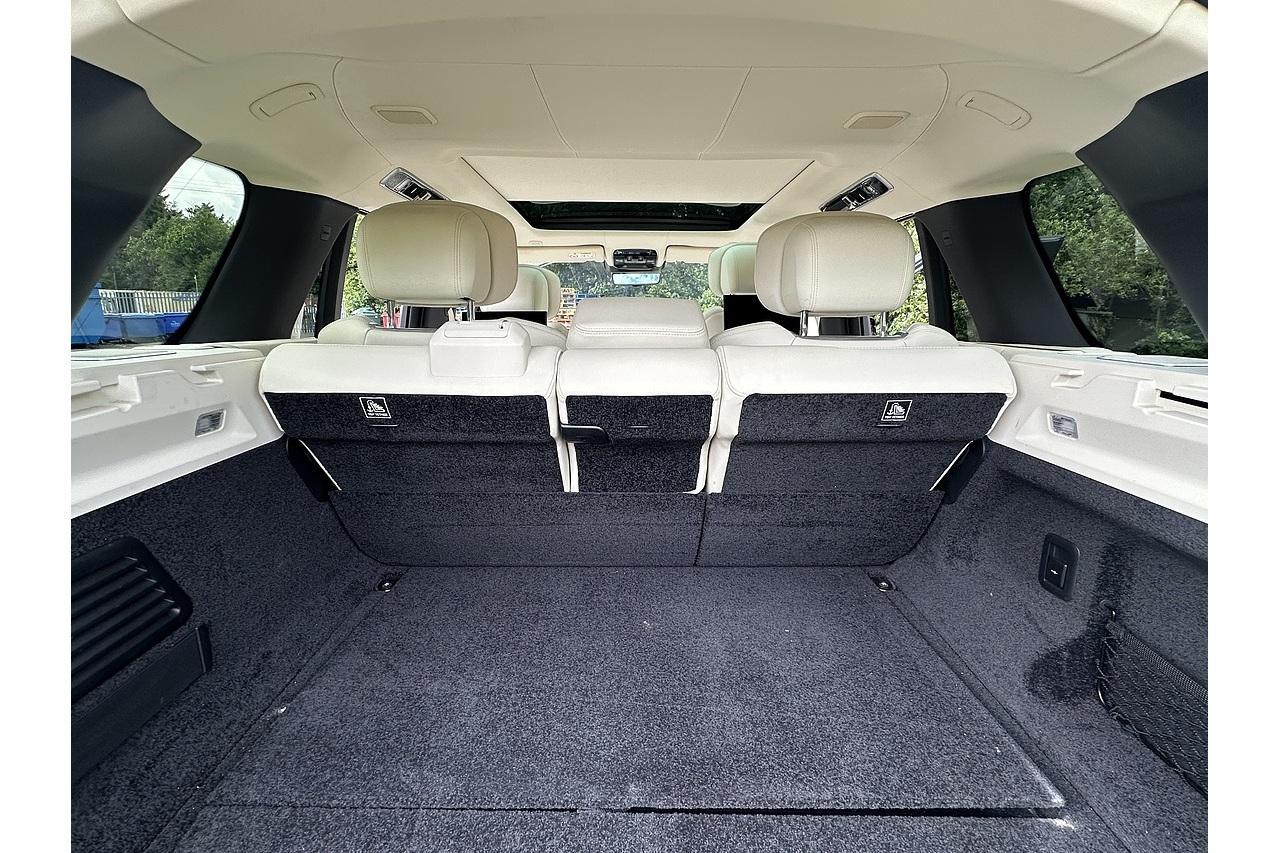 2022 Land Rover Range Rover D350 MHEV First Edition