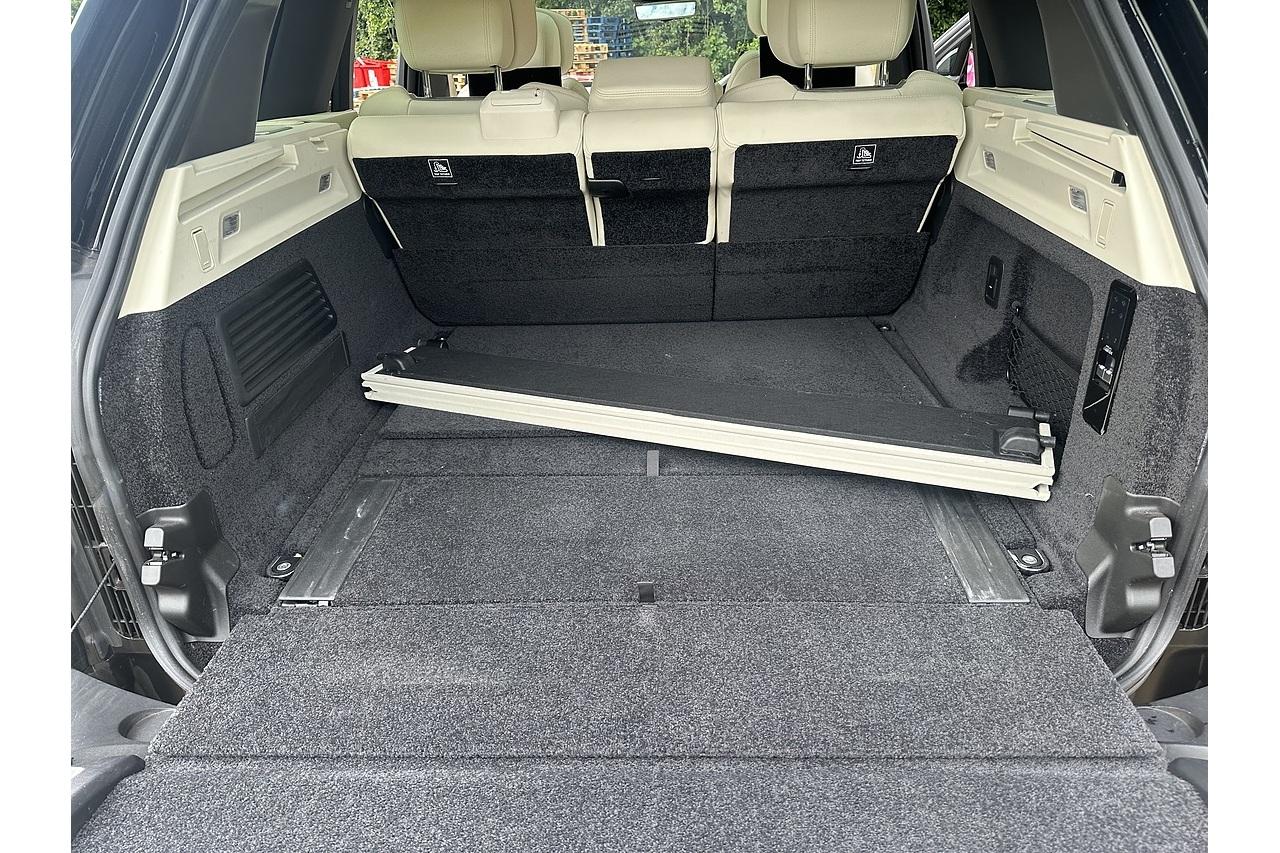 2022 Land Rover Range Rover D350 MHEV First Edition