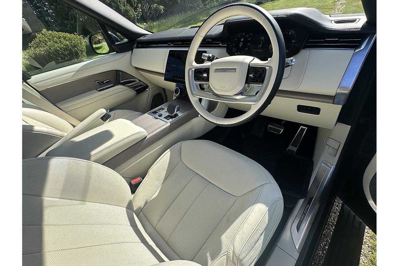 2022 Land Rover Range Rover D350 MHEV First Edition
