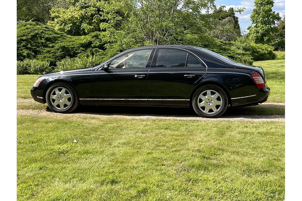 2004 AC Maybh 57 Saloon
