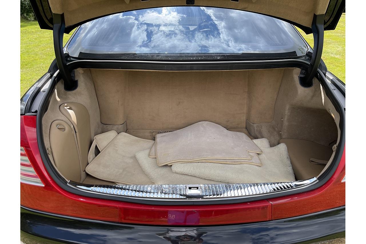 2004 AC Maybh 57 Saloon