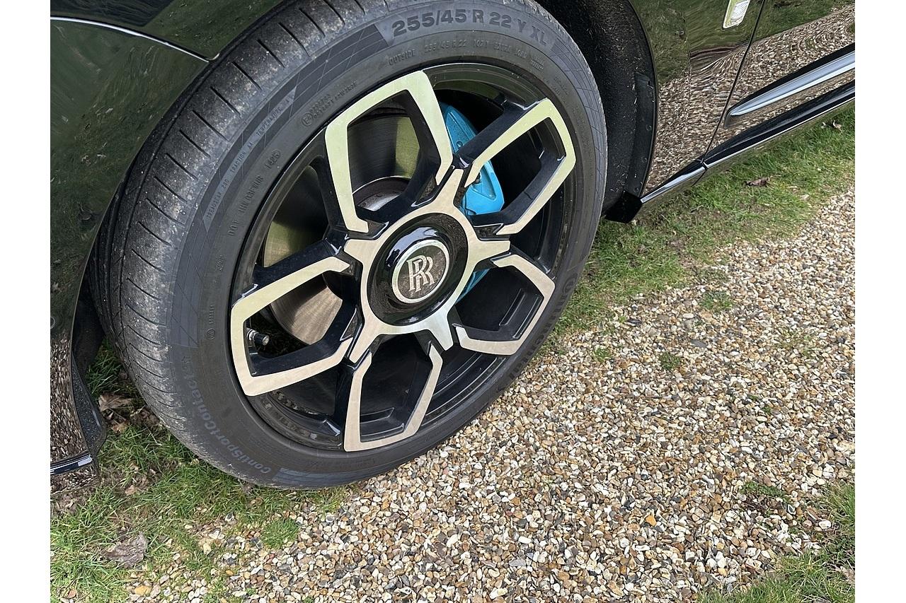 2022 Rolls - Royce Cullinan V12