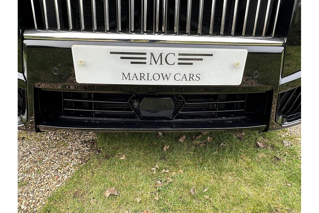 2022 Rolls - Royce Cullinan V12