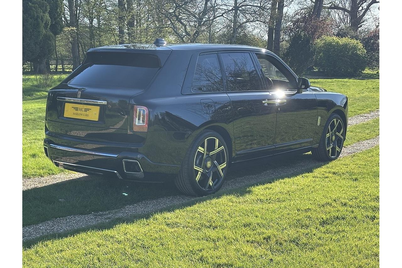2022 Rolls - Royce Cullinan V12
