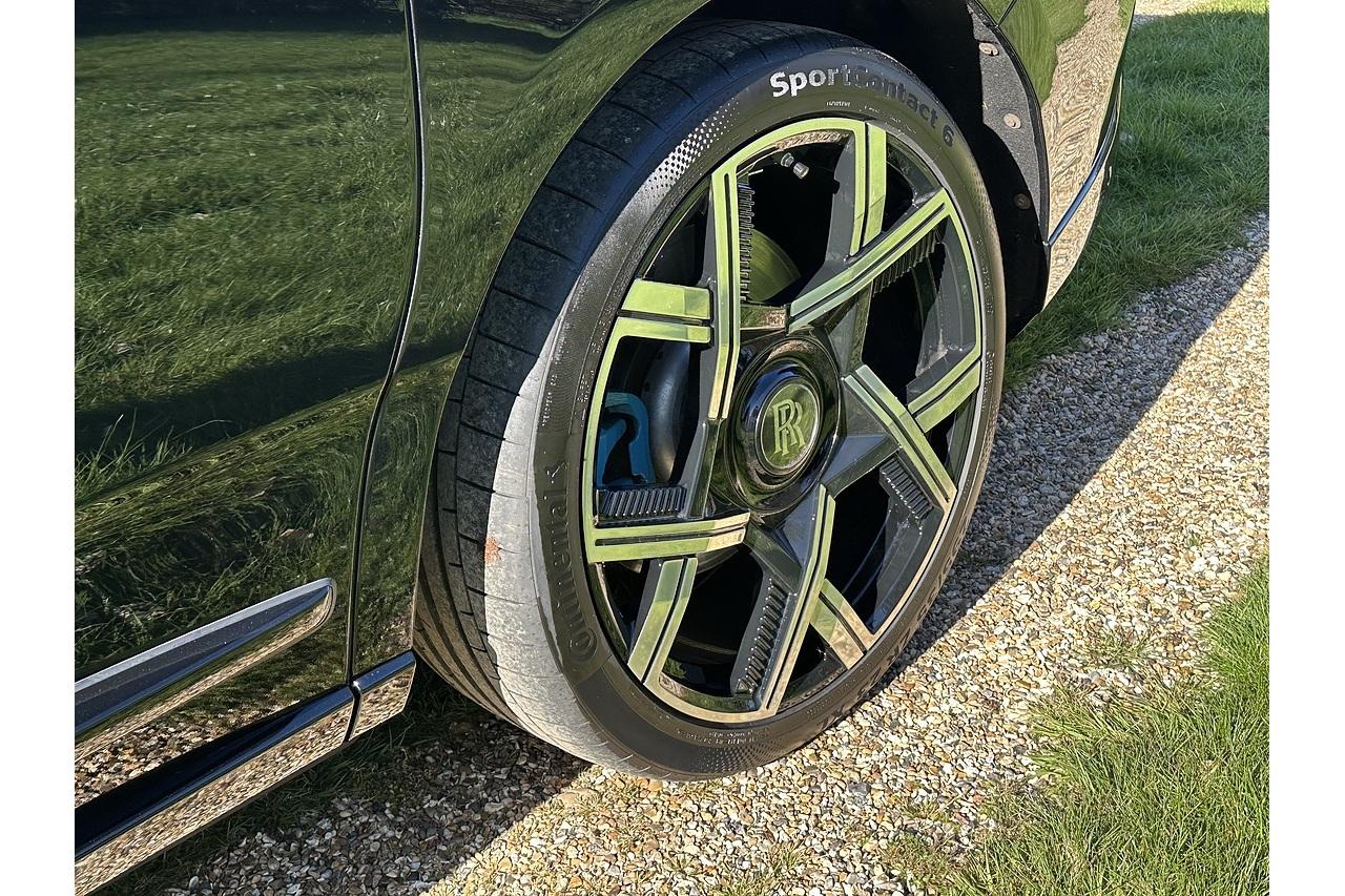 2022 Rolls - Royce Cullinan V12