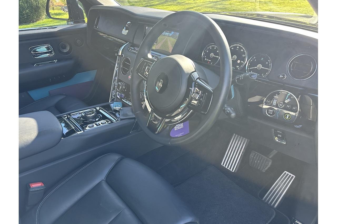 2022 Rolls - Royce Cullinan V12