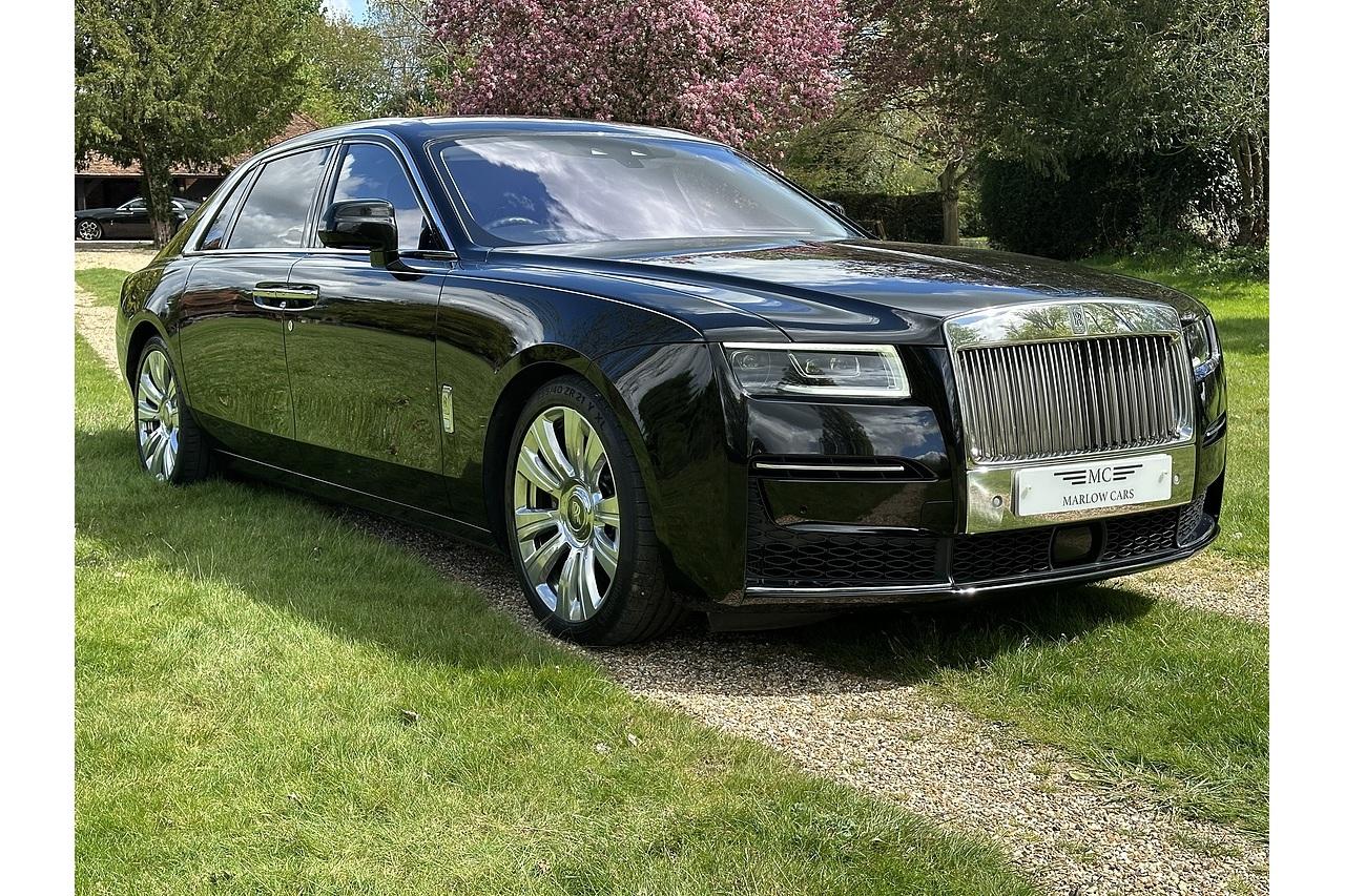Rolls - Royce Ghost EWB V12