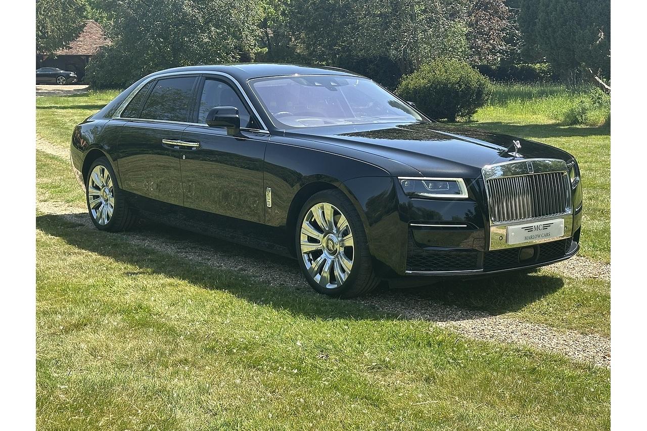 Rolls - Royce Ghost EWB V12