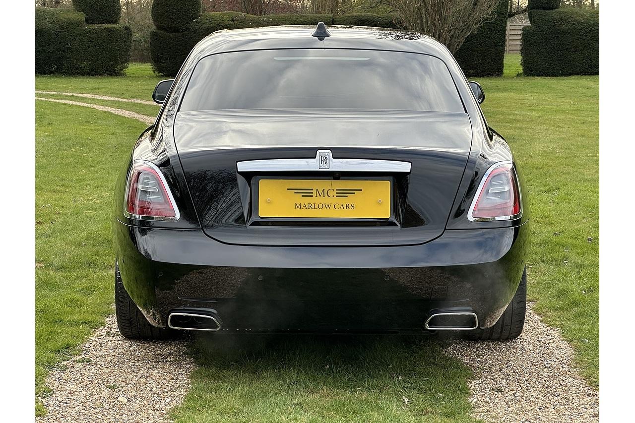 Rolls - Royce Ghost EWB V12