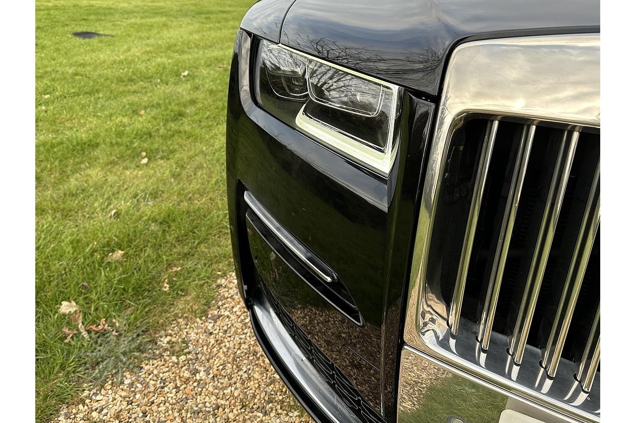 Rolls - Royce Ghost EWB V12