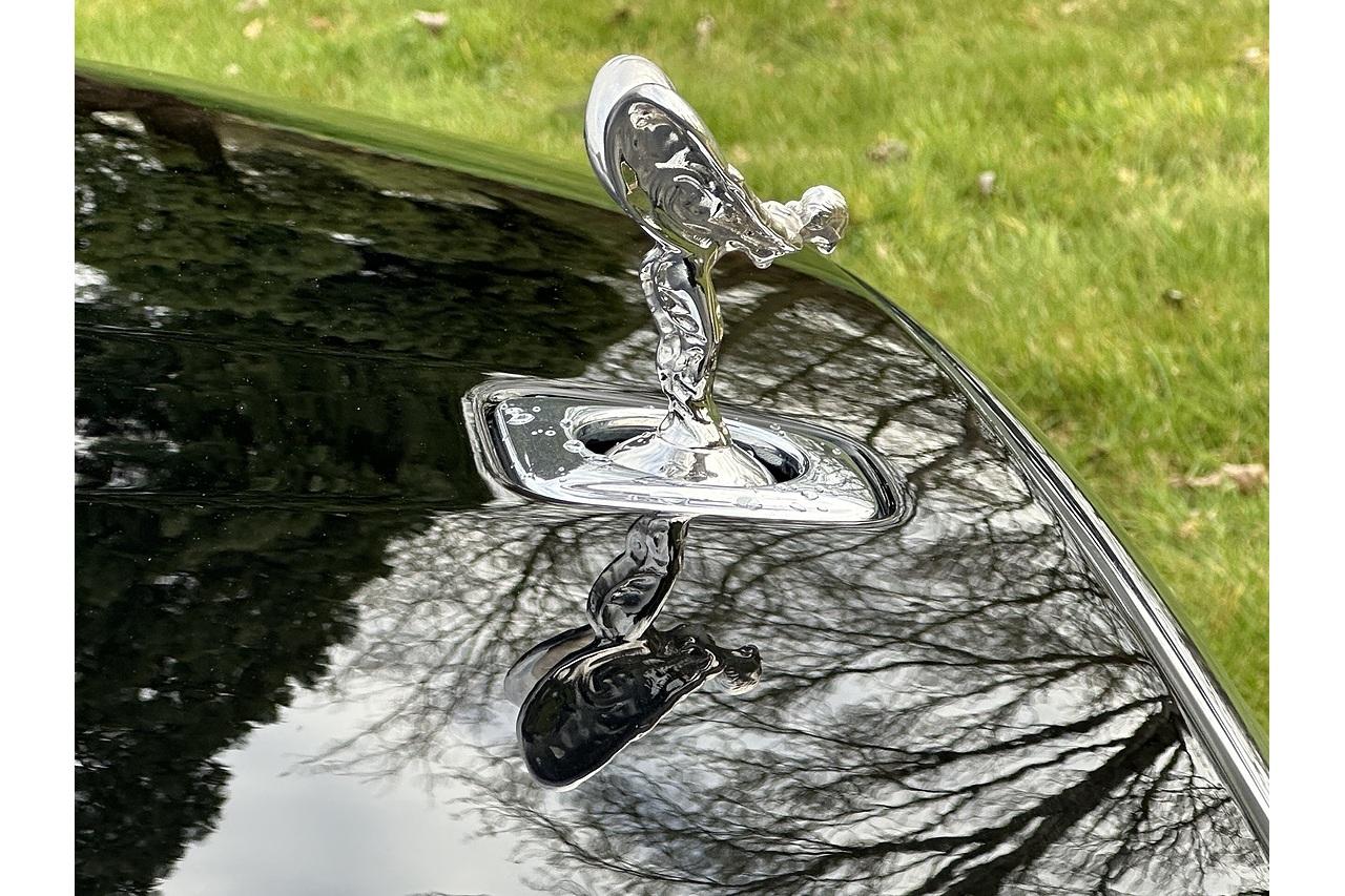 Rolls - Royce Ghost EWB V12