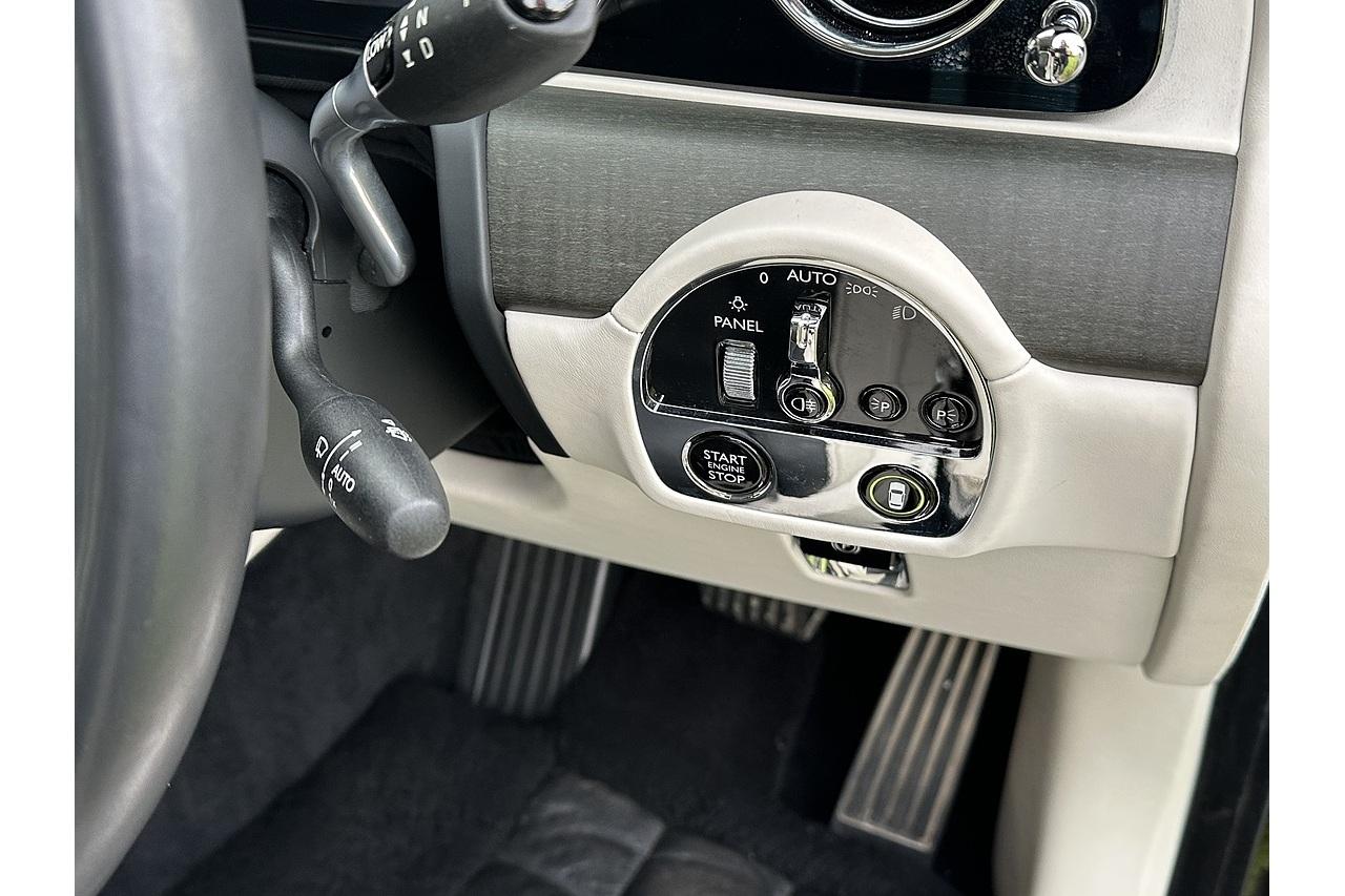 Rolls - Royce Ghost EWB V12