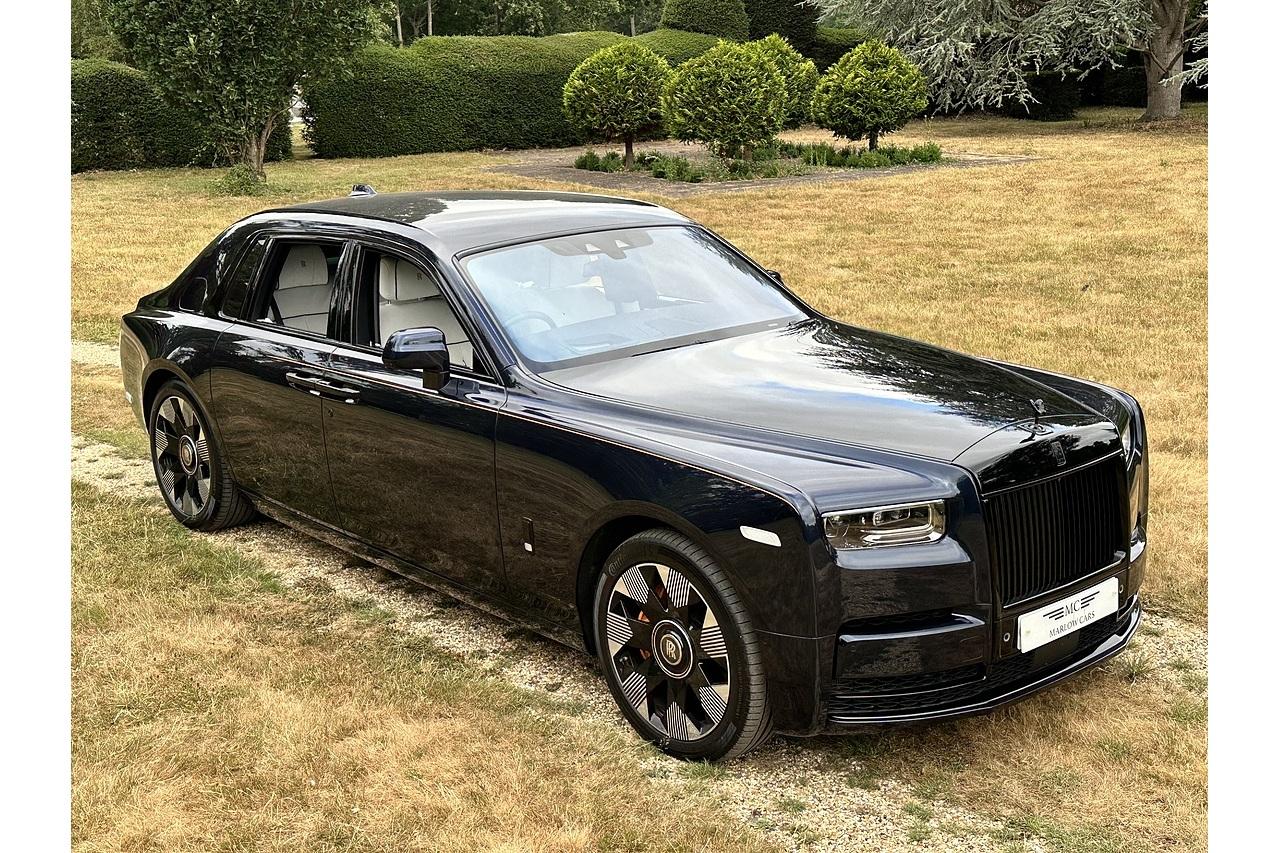 Rolls - Royce Phantom V12