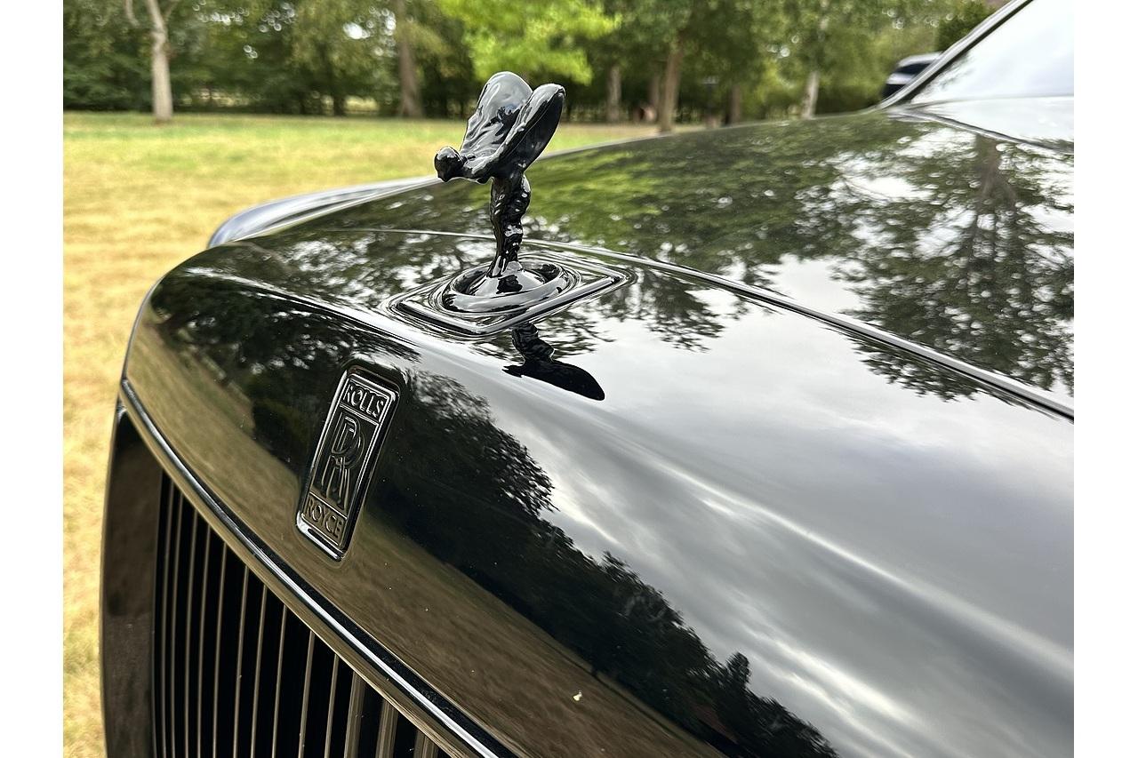 Rolls - Royce Phantom V12