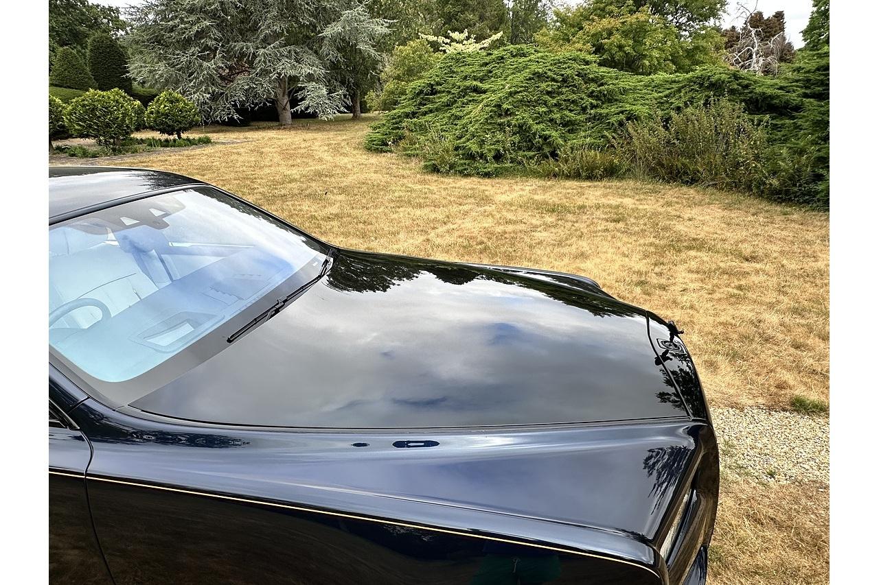 Rolls - Royce Phantom V12