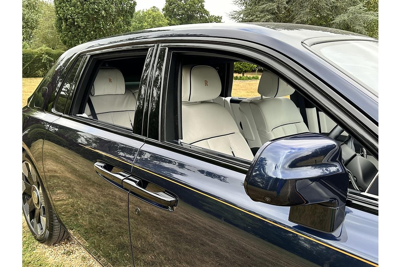 Rolls - Royce Phantom V12