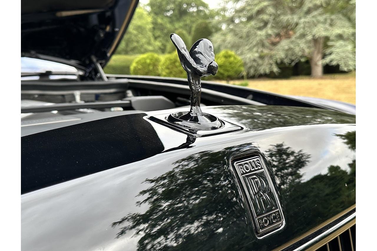 Rolls - Royce Phantom V12