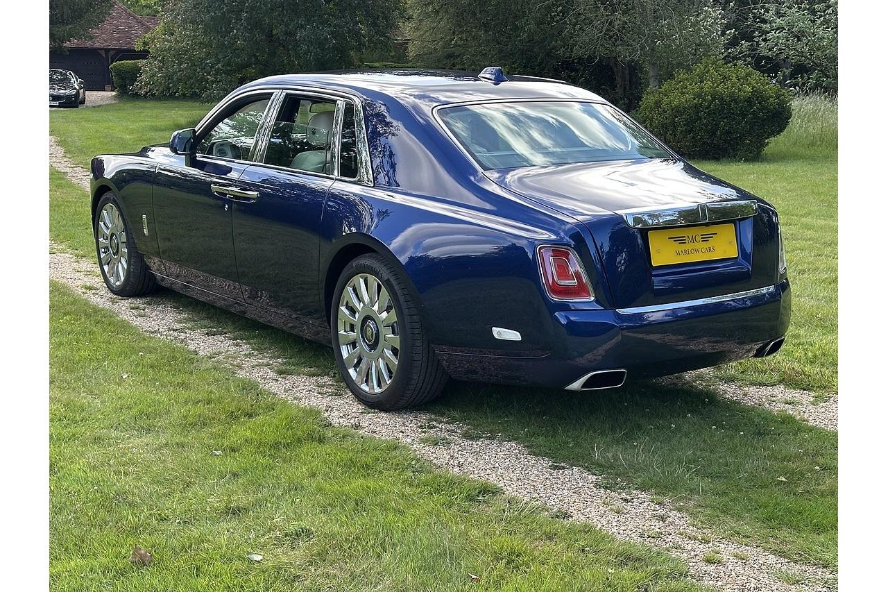 2018 Rolls - Royce Phantom V12