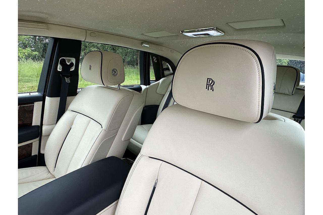 2018 Rolls - Royce Phantom V12