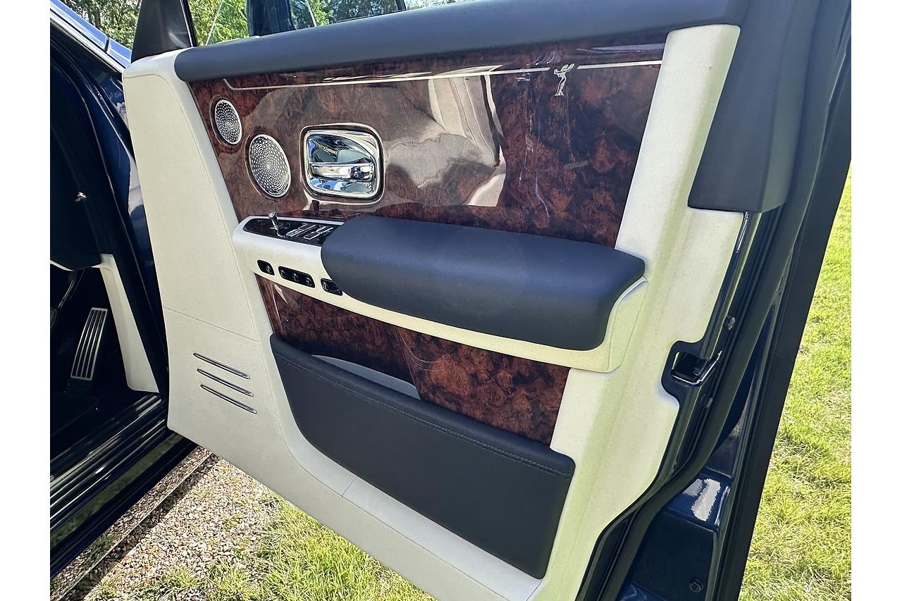 2018 Rolls - Royce Phantom V12